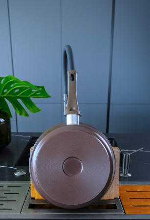 Сковорода литая VARI Фреско Керамика 28 см, с крышкой