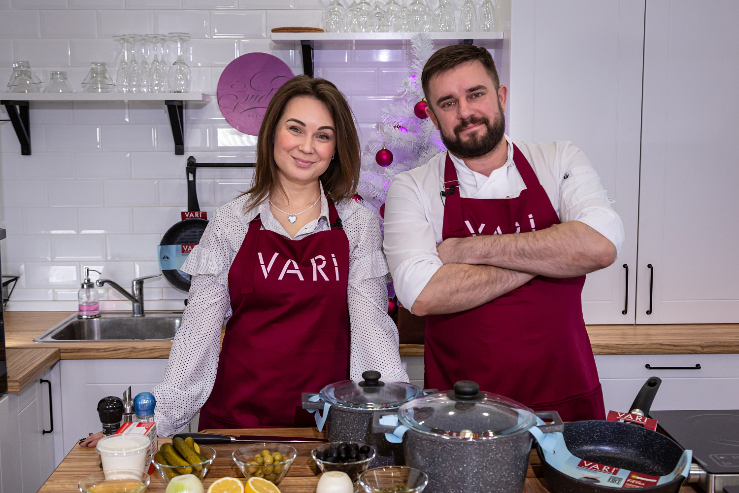 Новогодняя солянка в кастрюле PIETRA 