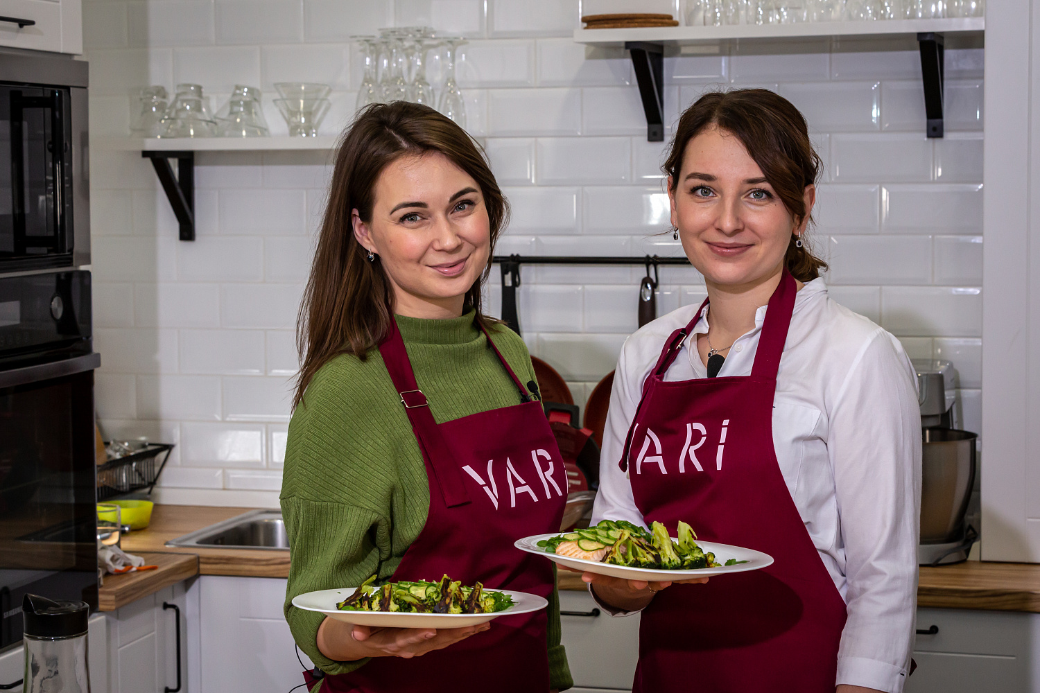 Лосось с брокколи на водяной бане